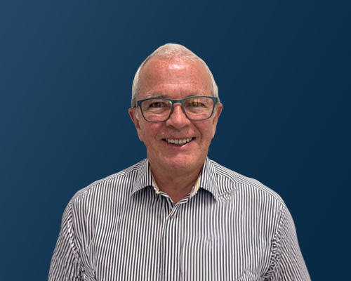 Ronnie Savage, Financial Adviser